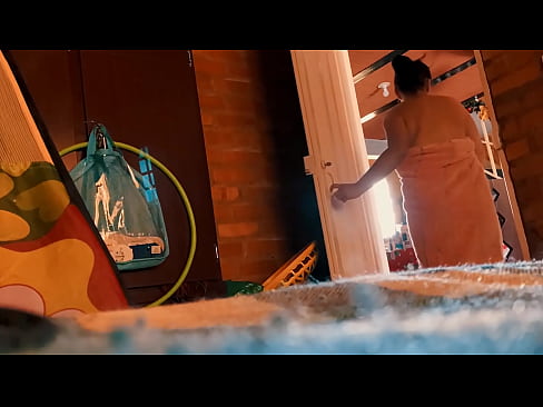 ❤️ Менин акем душка кирип ээрчийт, мен душка түшсөм, ал мени эркелетет. ❤️❌ Супер секс ky.pornolymp.ru ❌️❤