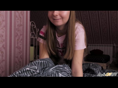 ❤️ Blondie анын BFF анын терең соруп жана анын оозуна сперма алат ❤️❌ Супер секс ky.pornolymp.ru ❌️❤